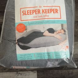 The sleeper keeper pillow