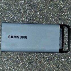 Samsung T5 EVO 2TB USB-C Portable External SSD - Pre owned