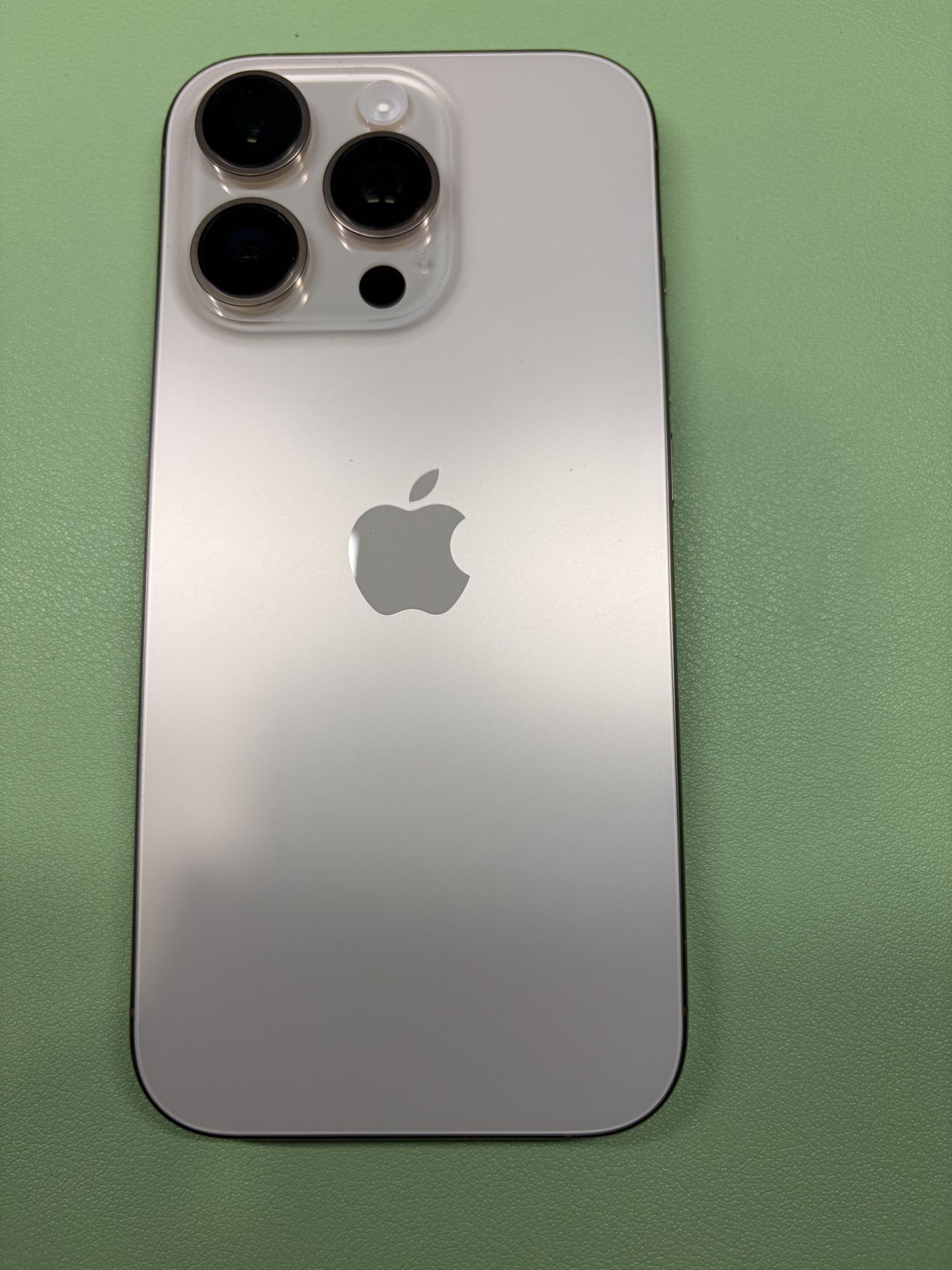 iPhone 16 Pro Desert Titanium 256GB Unlocked