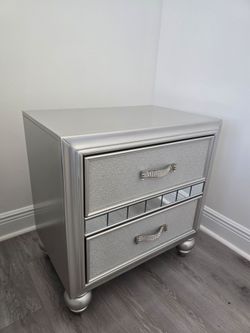 Elegant nightstand New