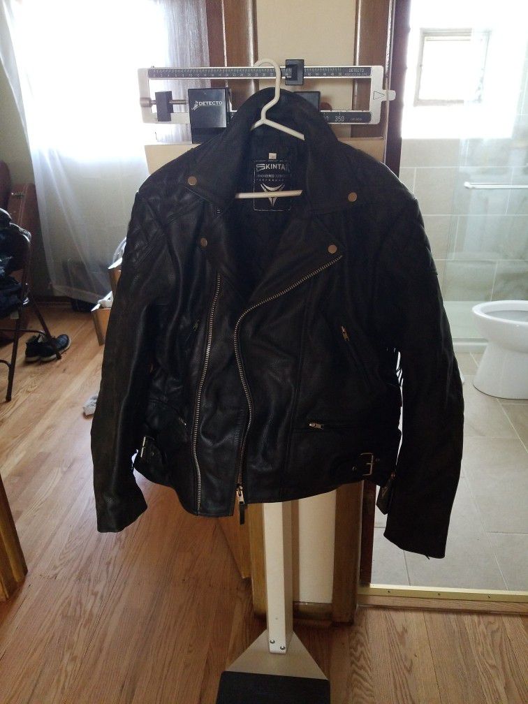 Motorcycle Leather Jacket Size 46 With Indian Fringe 