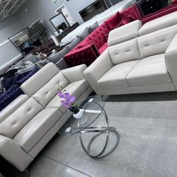 Beautiful And Modern Sofa Set With Adjustable Headrest 🔥🔥