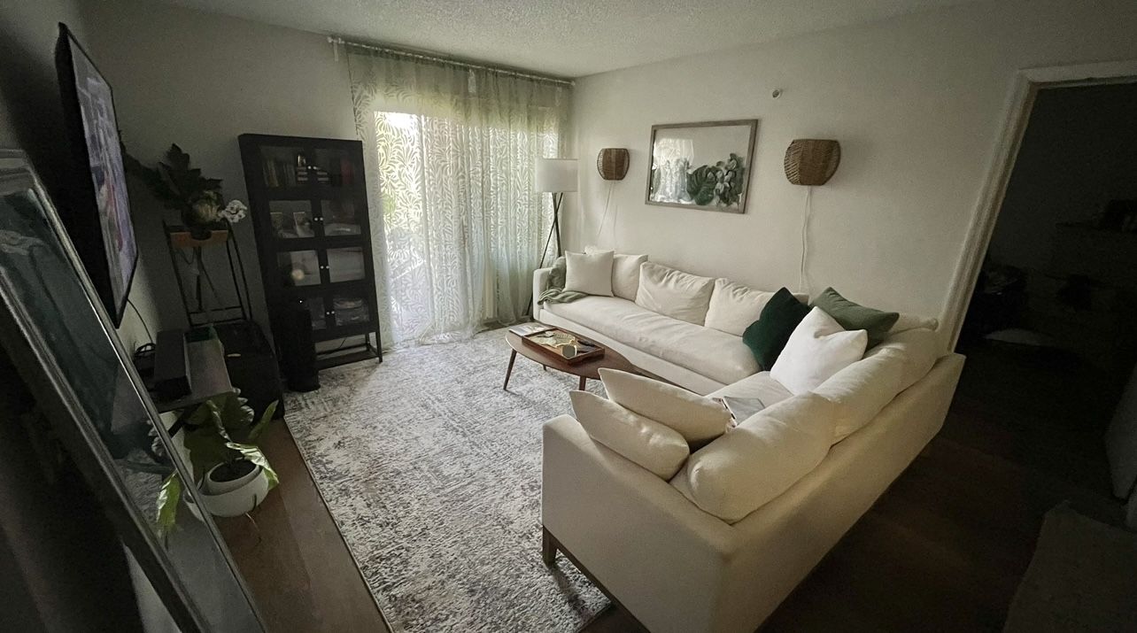 Modern Cream Sectional Sofa