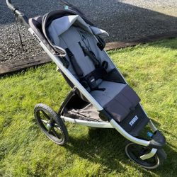 Thule Jogging Stroller