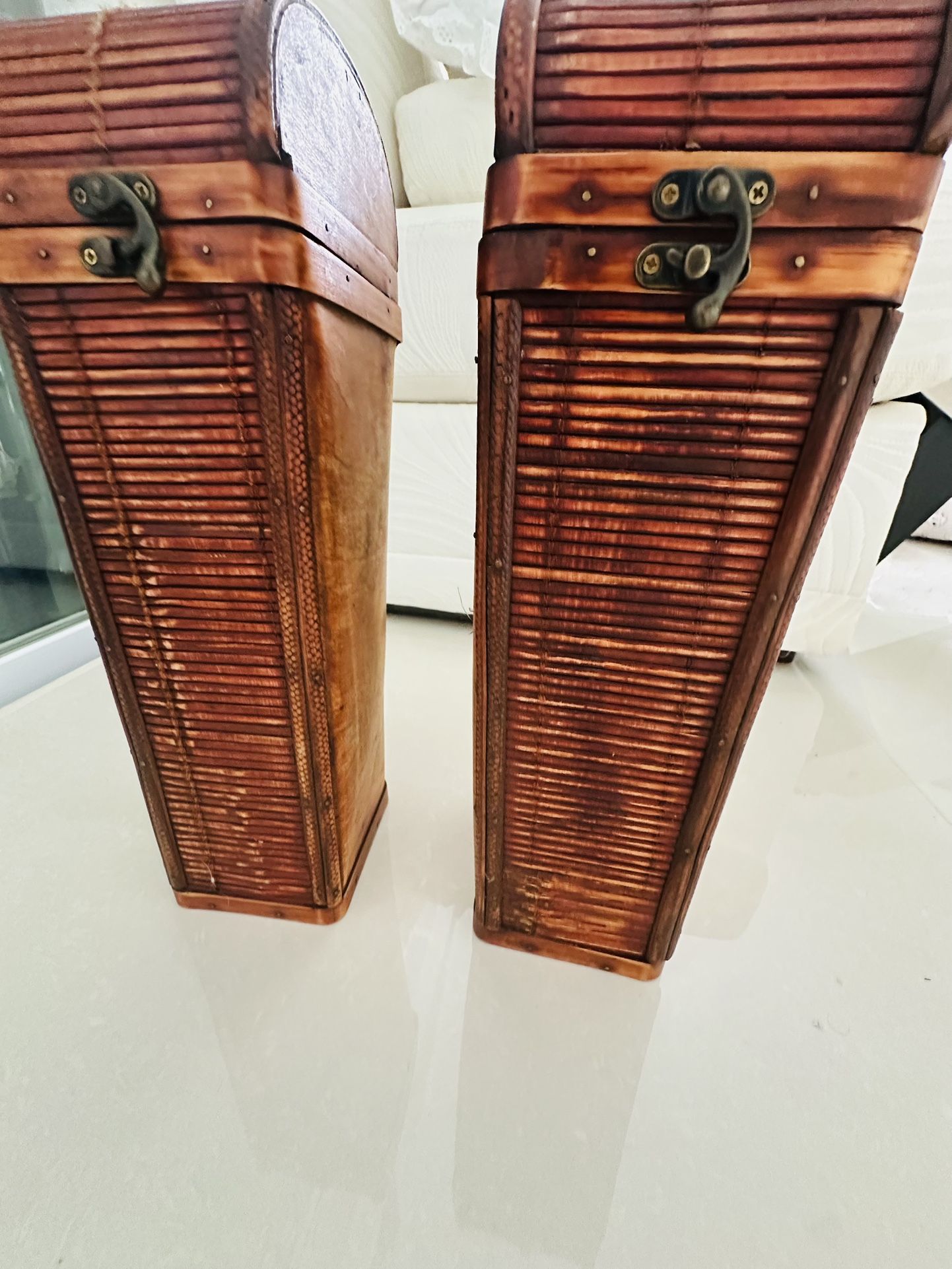 Antique Wine Bottles Holder