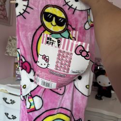 Hello Kitty blanket 