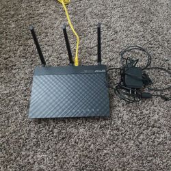 Wireless -N900 Gigabit Router