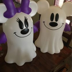 Disney Mickey and Minnie blow mold