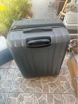Delsey Paris 28"' suitcase