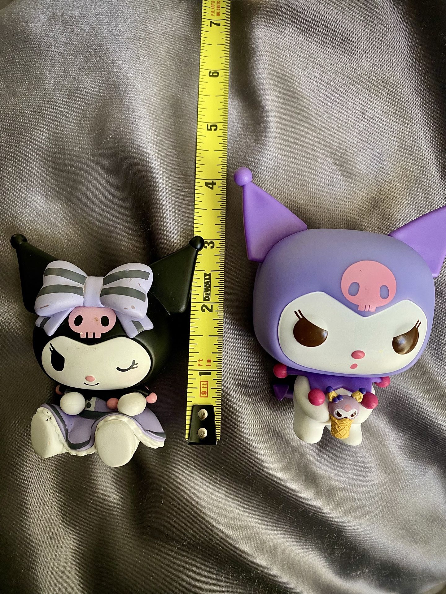 Sanrio kuromi figurine and funko pop sanrio hello kitty kuromi