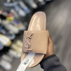 Saint Laurent Joan Brooch Slide 