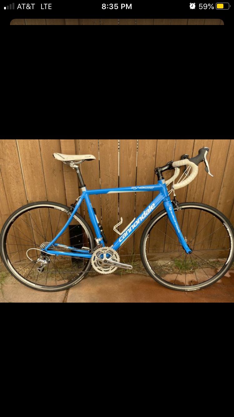 Cannondale Synapse 7 road bike