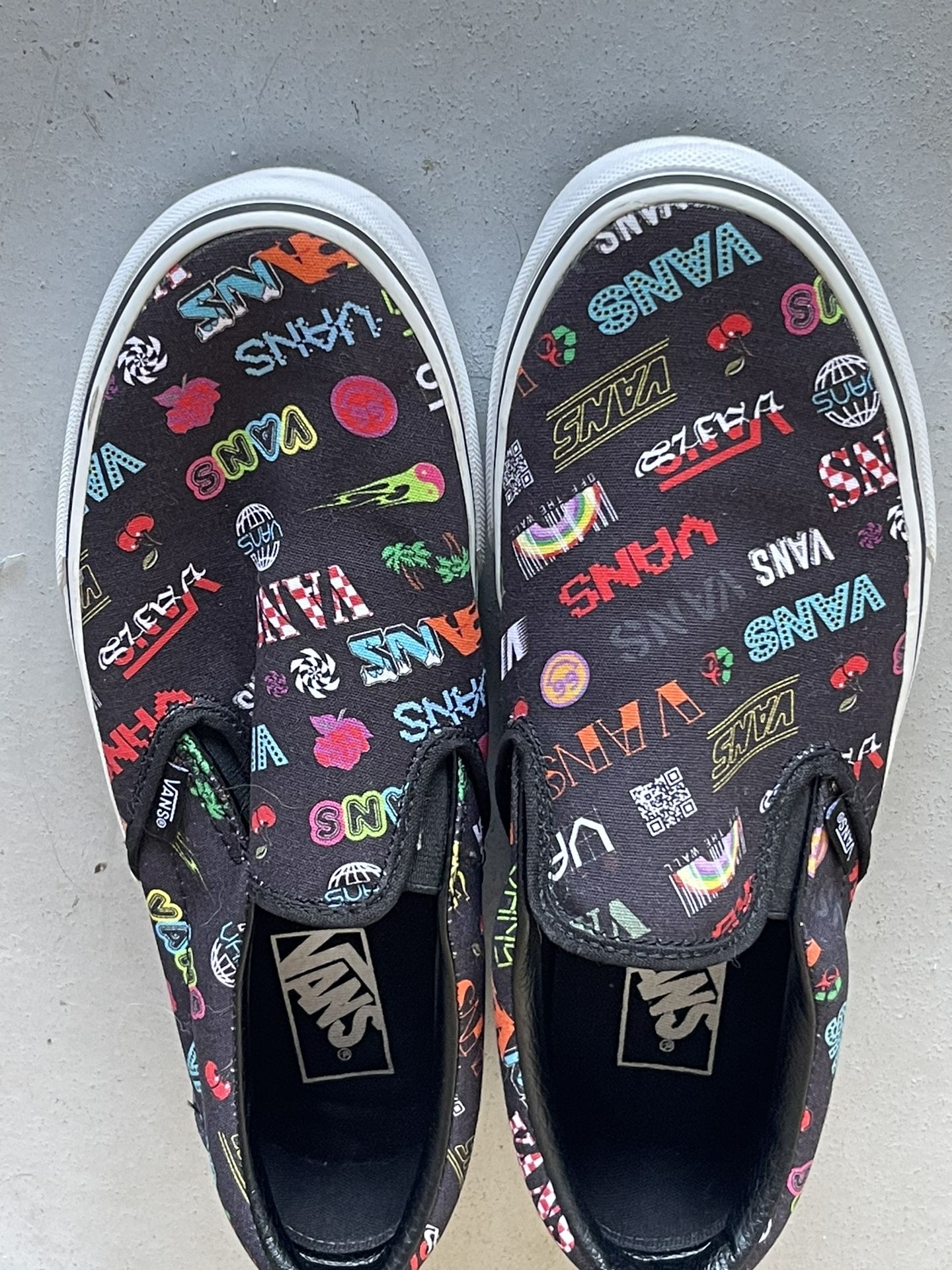 New Vans - 9 Mens / 10.5 Women