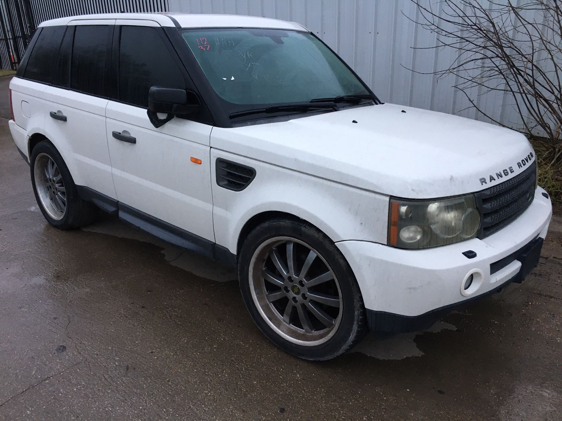 2006 range rover sport parting out parts hood fender bumper grill and headlight radiator condenser fan rim will seat seat airbag trunk hatch tail lig