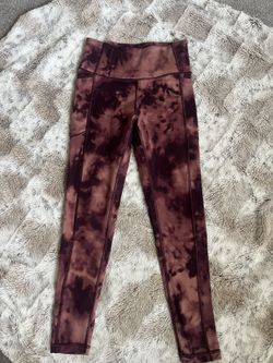 VS Essential Pocket Leggings in Maroon Tie Dye - size S. 