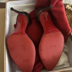 Louboutin Heels 👠 