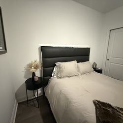 Queen bed