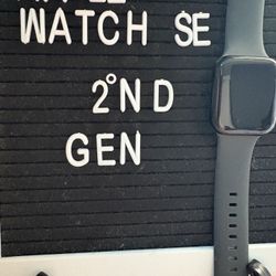 Apple Watch SE (2nd Gen) – GPS