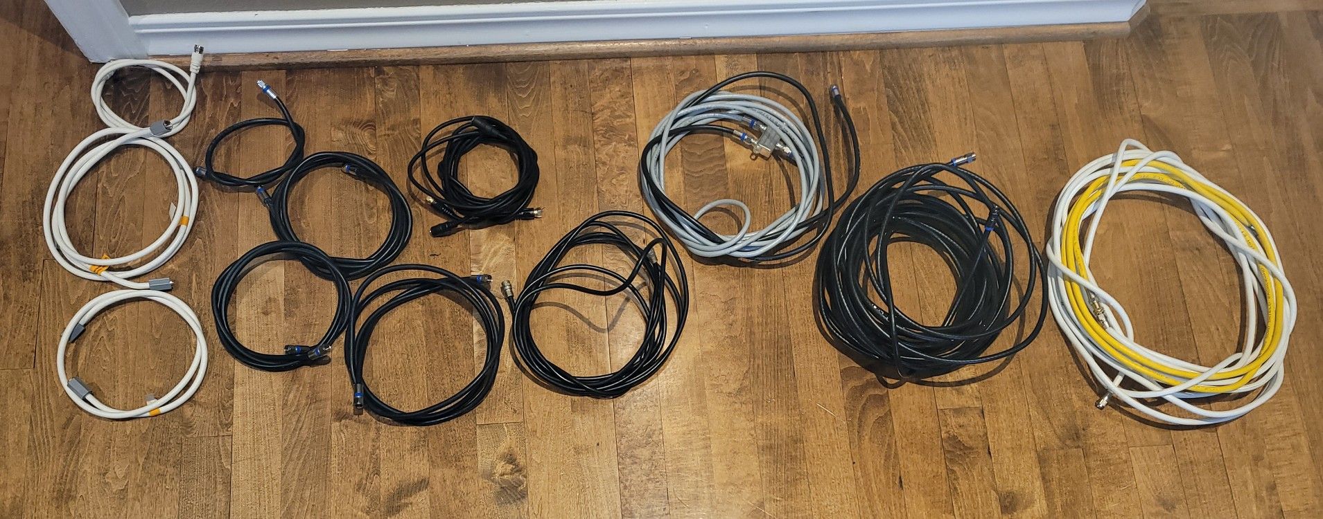 Coaxial Cables, Splitter And Double F Connectors