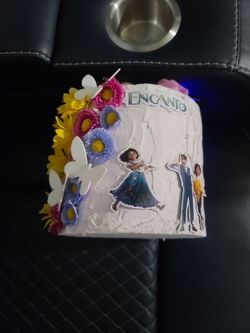 Fake Decoration Encanto Cake