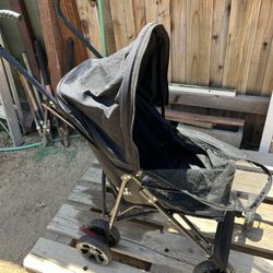 Dog Stroller $25