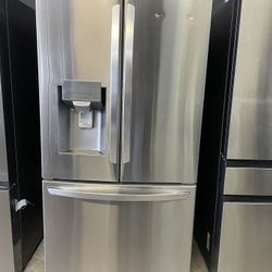 LG ThinQ French Door Refrigerator 