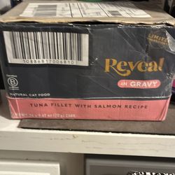 Reveal in gravy 24pk cat food