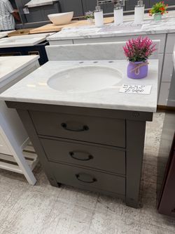 Bathroom cabinet