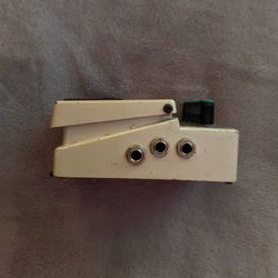 BOSS DD-7 Digital Delay Mod Pedal