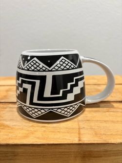 VTG The Treasure Chest Las Cruces Southwestern Mug Black White Geometric Aztec Art Pottery Cup RARE