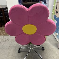 Daisy Swivel Vanity Chair 
