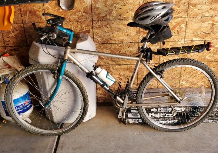Bobcat Trail Mountain Bike