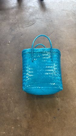 Turquoise Woven Plastic Tote Basket Bag