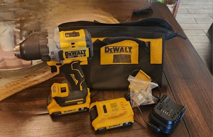Drill Dewalt 20v XR DC 800 Brushless