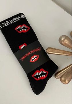 Black chrome heart socks