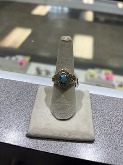 14K Ladies Opal Ring