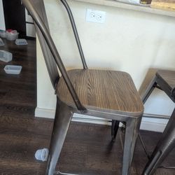 3 Barstools