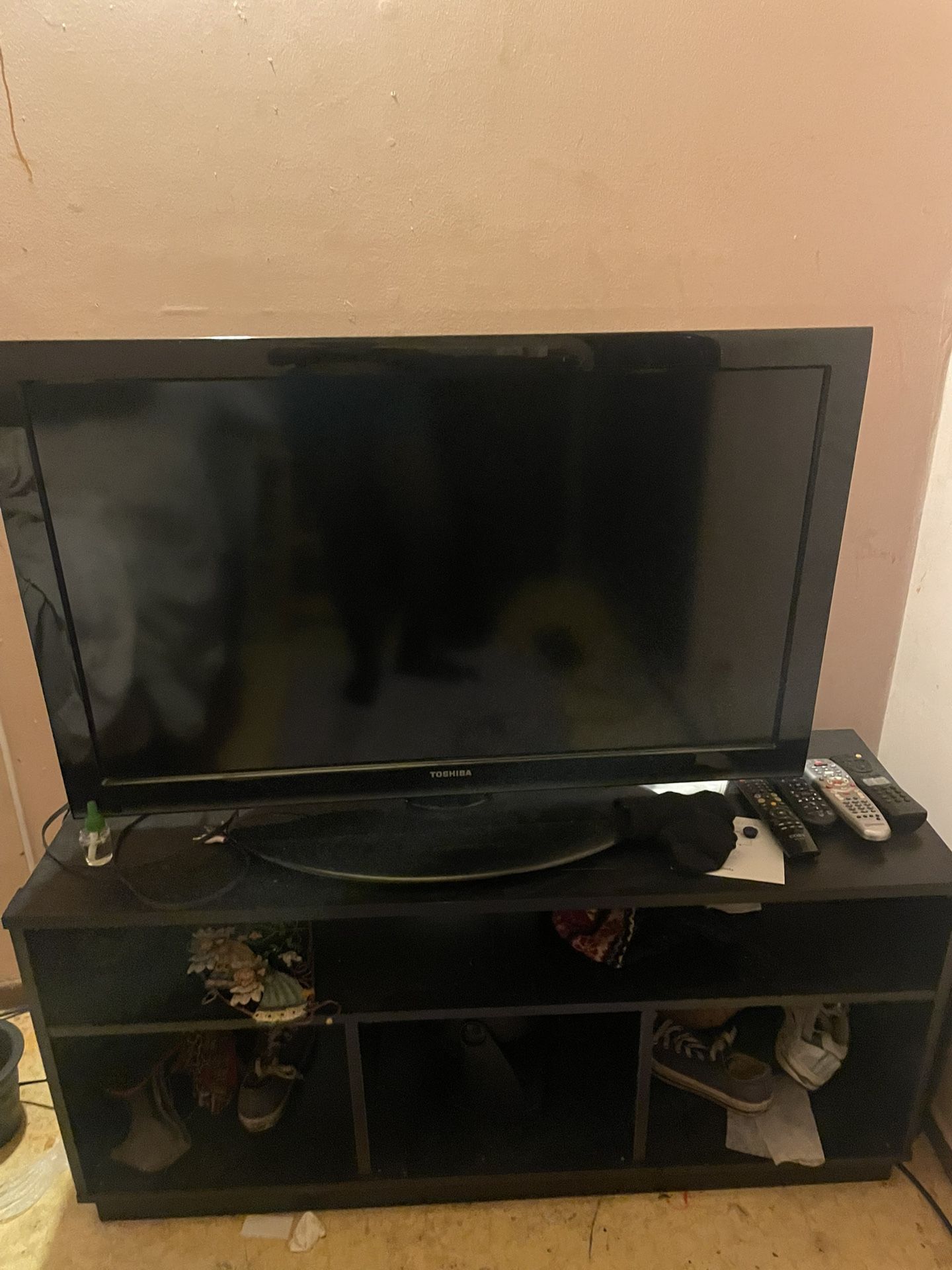 Toshiba 30inch Tv