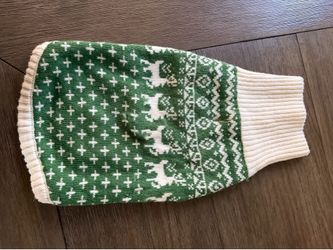 Pet sweaters medium