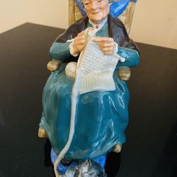 Old Women By Royal Doulton 