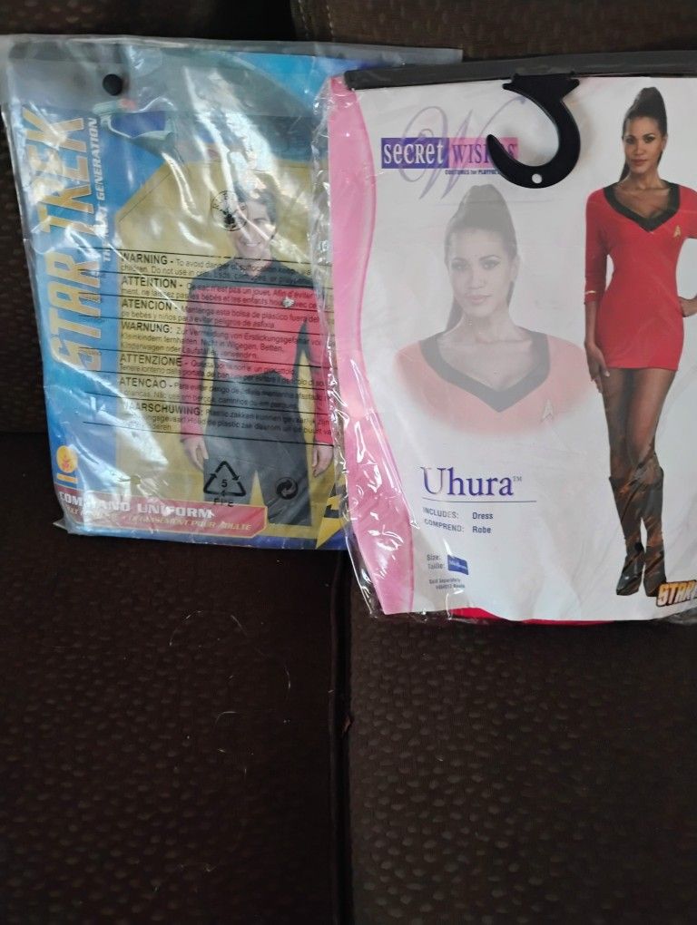 Star Trek Costume His And Hers Sold As A Set For$20