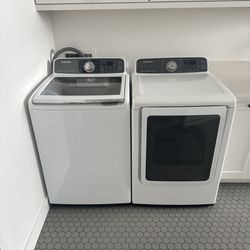 Samsung Top Load Washer And Gas Dryer 
