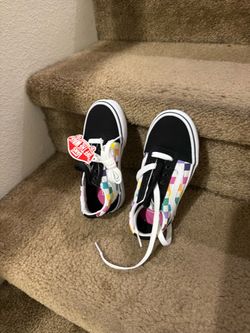 Vans Missy Old Skool Multicolor Rainbow Checkers Skate Shoes - Kids , US 11 - New , with tag