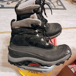 NorthFace Boots