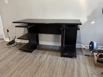 Free Desk
