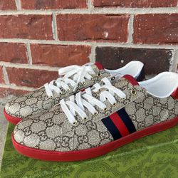 Gucci GG Ace Sneakers 