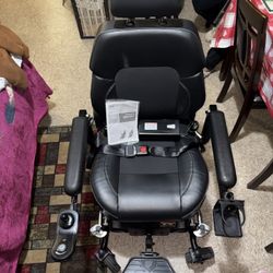 Mertis Health Vision Sport Wheelchair 