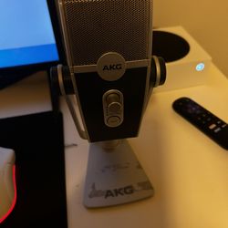 AKG Lyra Ultra-HD Multimode USB Microphone
