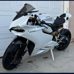 2015 Ducati 899 Panigale 