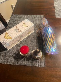 Set of butterfly box